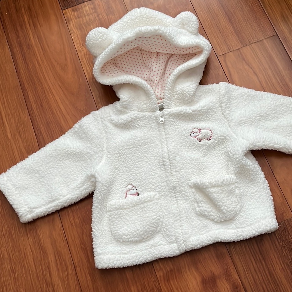 Vintage 🐑 Fuzzy Sweater with Lamb Print & Hood